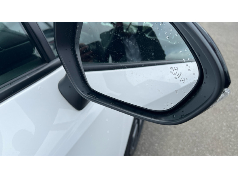 Toyota Corolla 2.0 Hybrid 178 Excel 5dr CVT Hybrid Estate